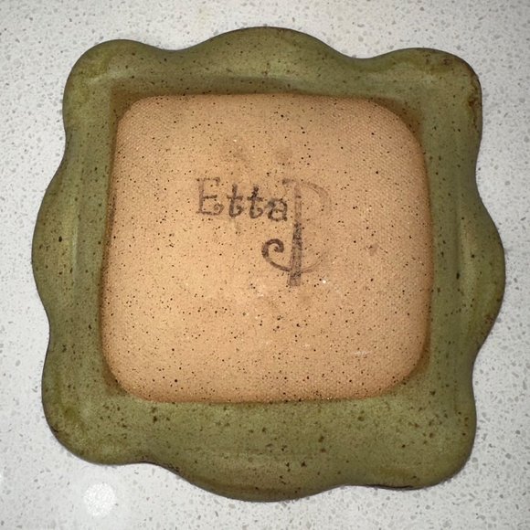 Etta B Pottery Ruffled Square MISSISSIPPI Dish - Picture 7 of 10